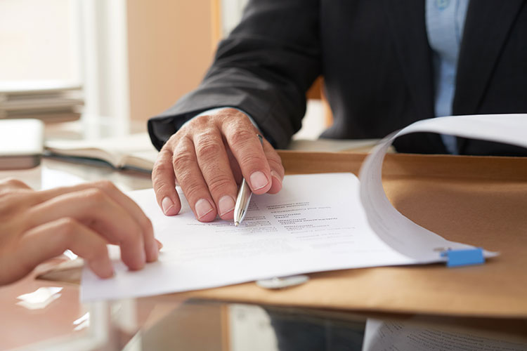 Beneficios de tramitar con Armando Visas